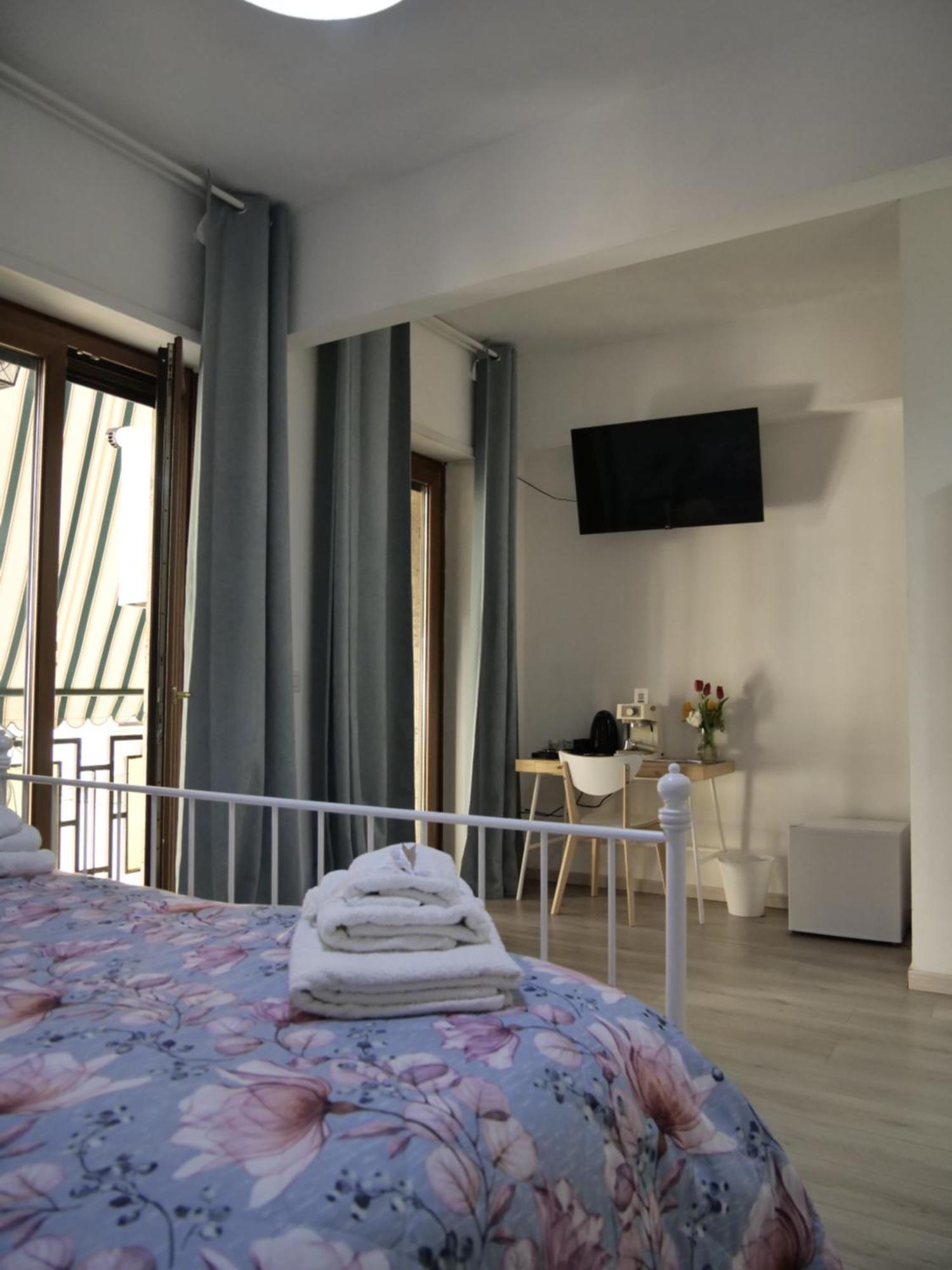 Bed and breakfast Happy In Naples Extérieur photo